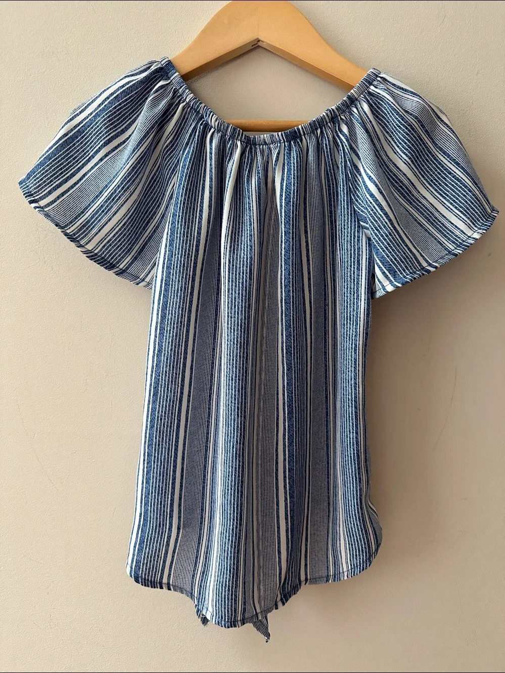 8/$25 Jenna & Jessie Striped Blue Tie-Front Off-Shoulder Women's Top